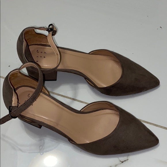 a new day Shoes - Taupe Block Heel